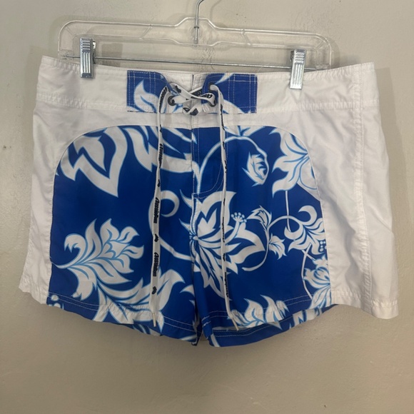 Aussiebum Swim Trunks Large 3.5" inseam Gently worn 100% polyester - Picture 2 of 6